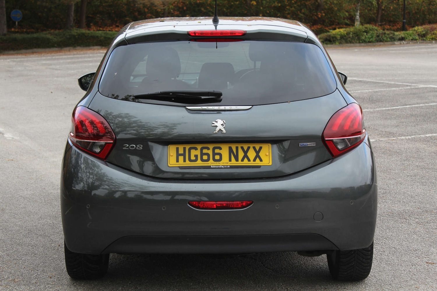 Used Peugeot 208 2017 for sale - 76223047: Photo 4