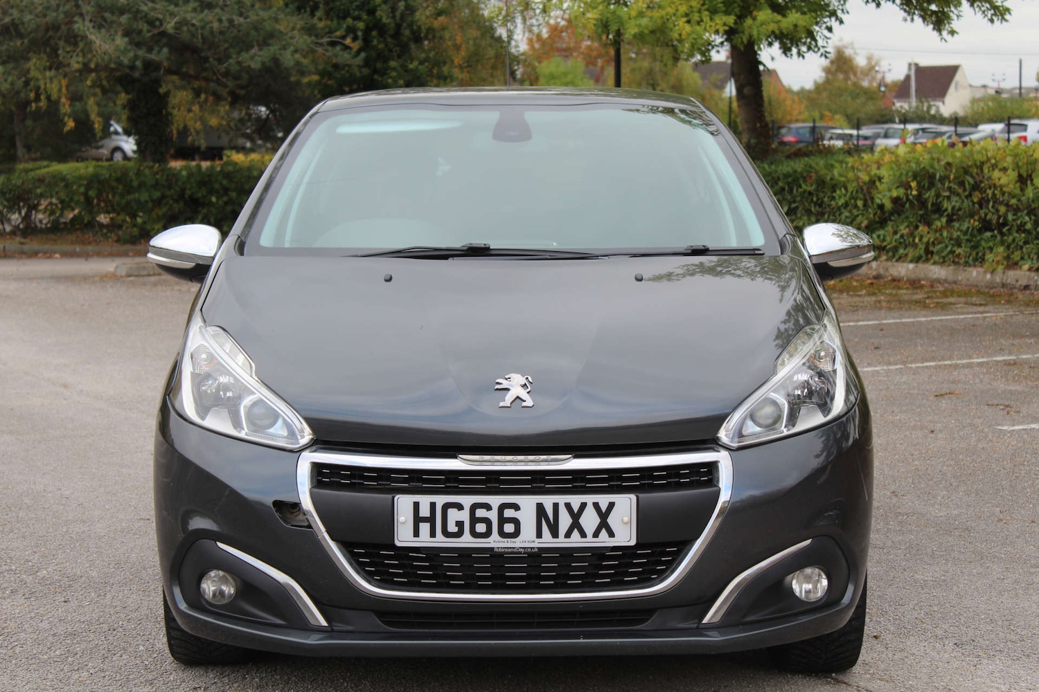 Used Peugeot 208 2017 for sale - 76223047: Photo 8