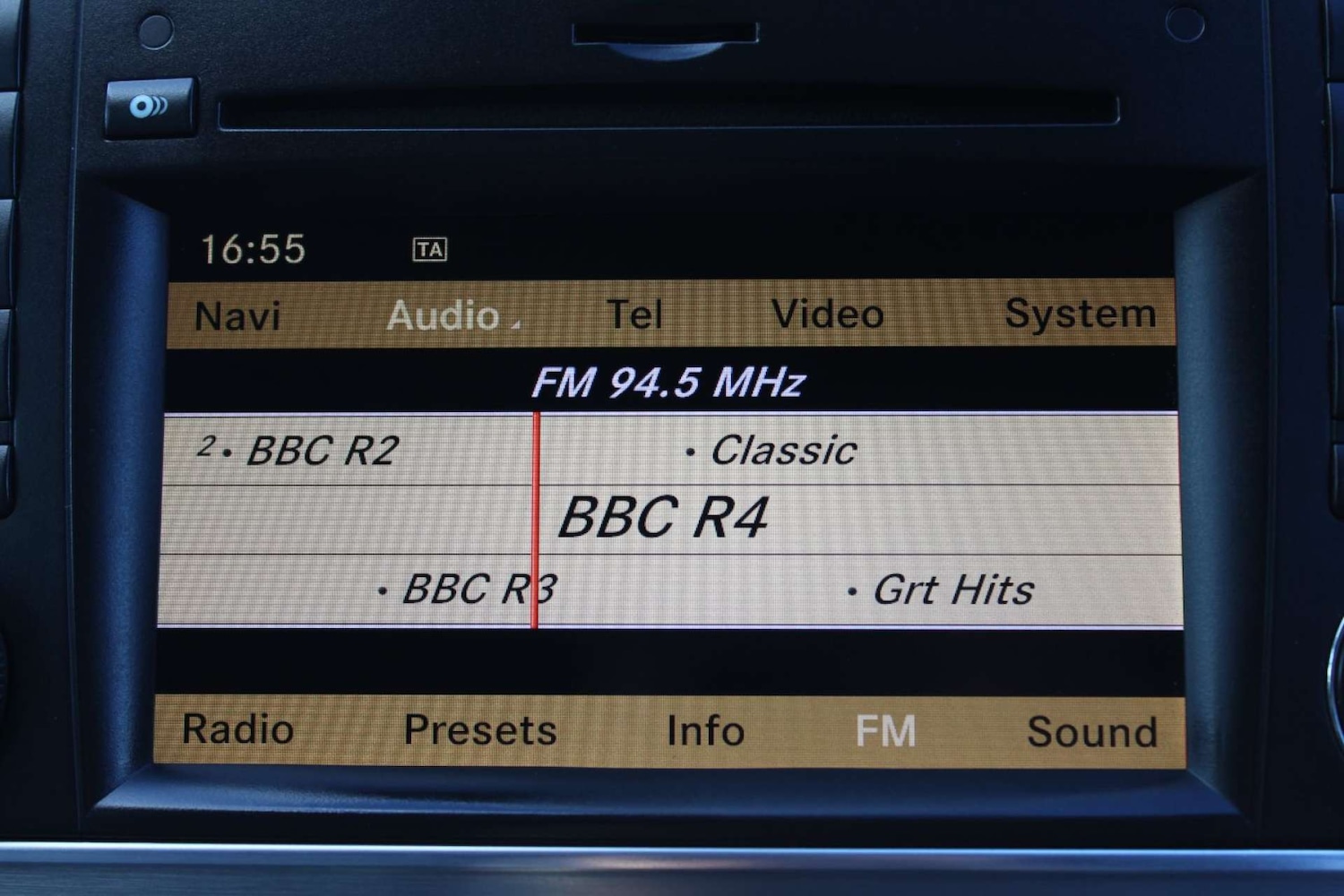 Used Mercedes-Benz R Class 2011 for sale - 76280385: Photo 23