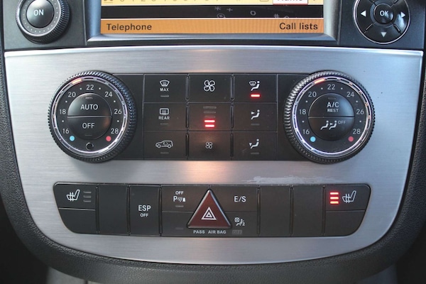 Used Mercedes-Benz R Class 2011 for sale - 76280385: Photo 28