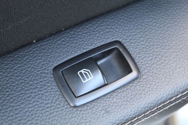 Used Mercedes-Benz R Class 2011 for sale - 76280385: Photo 29