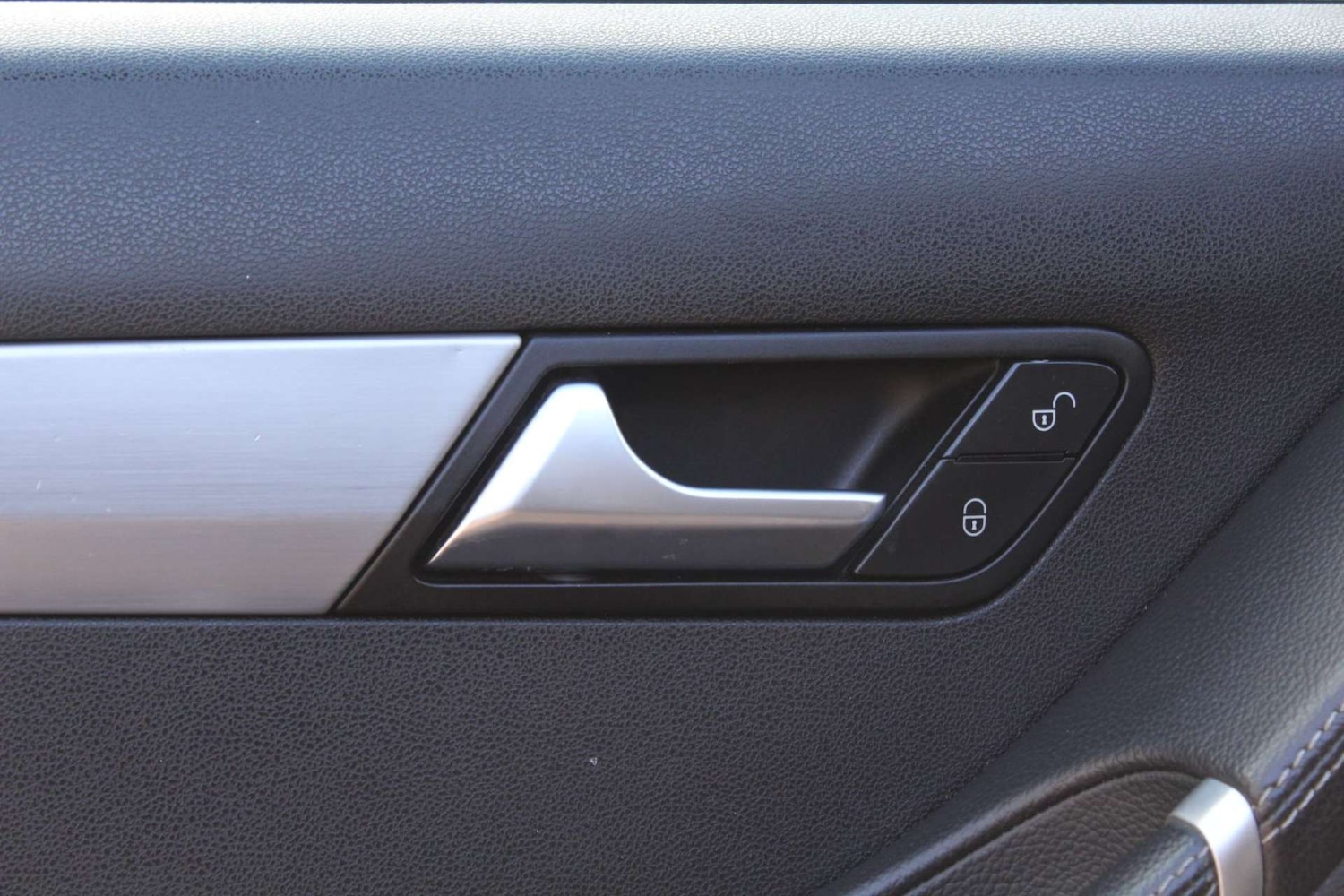 Used Mercedes-Benz R Class 2011 for sale - 76280385: Photo 31