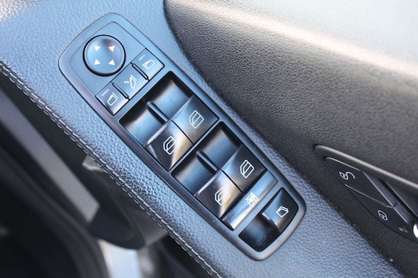 Used Mercedes-Benz R Class 2011 for sale - 76280385: Photo 34