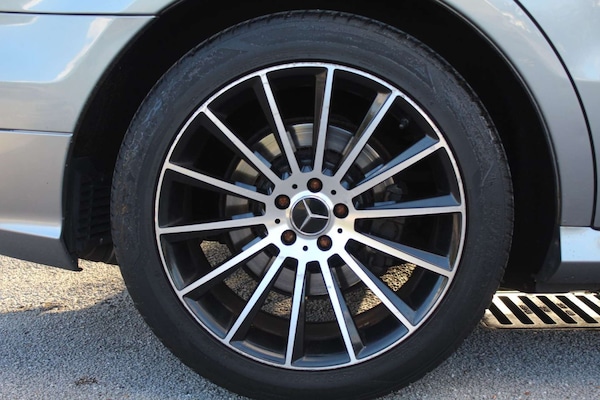 Used Mercedes-Benz R Class 2011 for sale - 76280385: Photo 40