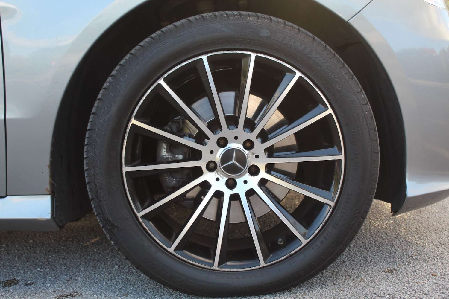 Used Mercedes-Benz R Class 2011 for sale - 76280385: Photo 41