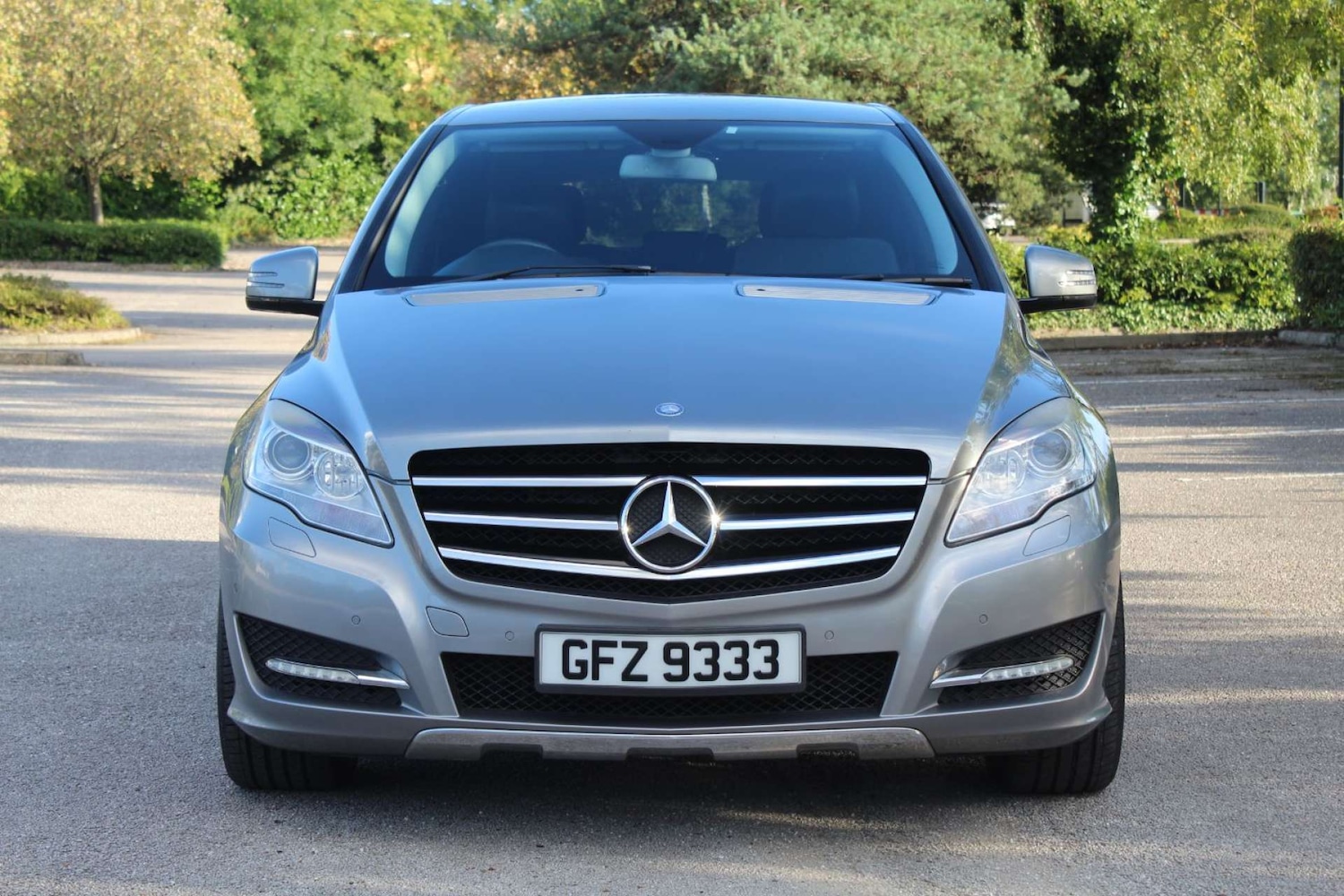 Used Mercedes-Benz R Class 2011 for sale - 76280385: Photo 8