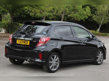 Used Toyota Yaris  for sale - 75621592: Photo