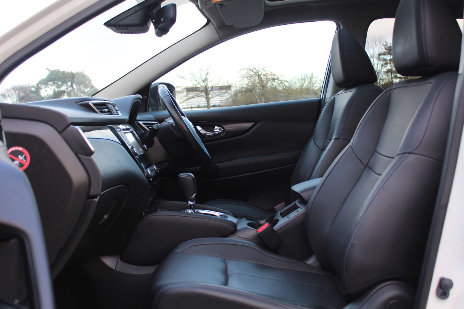 Used Nissan Qashqai 2014 for sale - 76103868: Photo 6