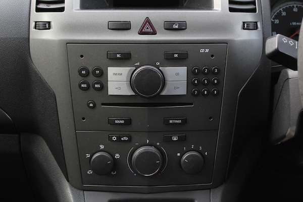Used Vauxhall Zafira 2007 for sale - 76103791: Photo 18