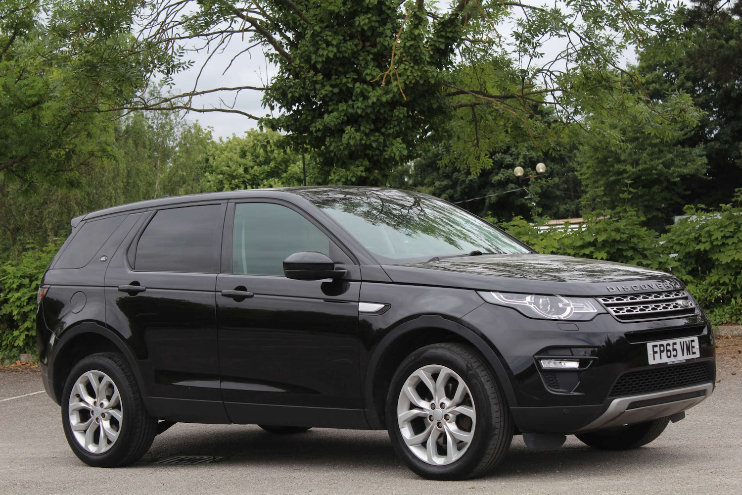 Used Land Rover Discovery Sport 2015 for sale - 76103867: Photo 1