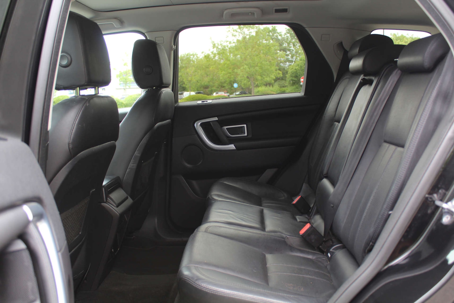 Used Land Rover Discovery Sport 2015 for sale - 76103867: Photo 10