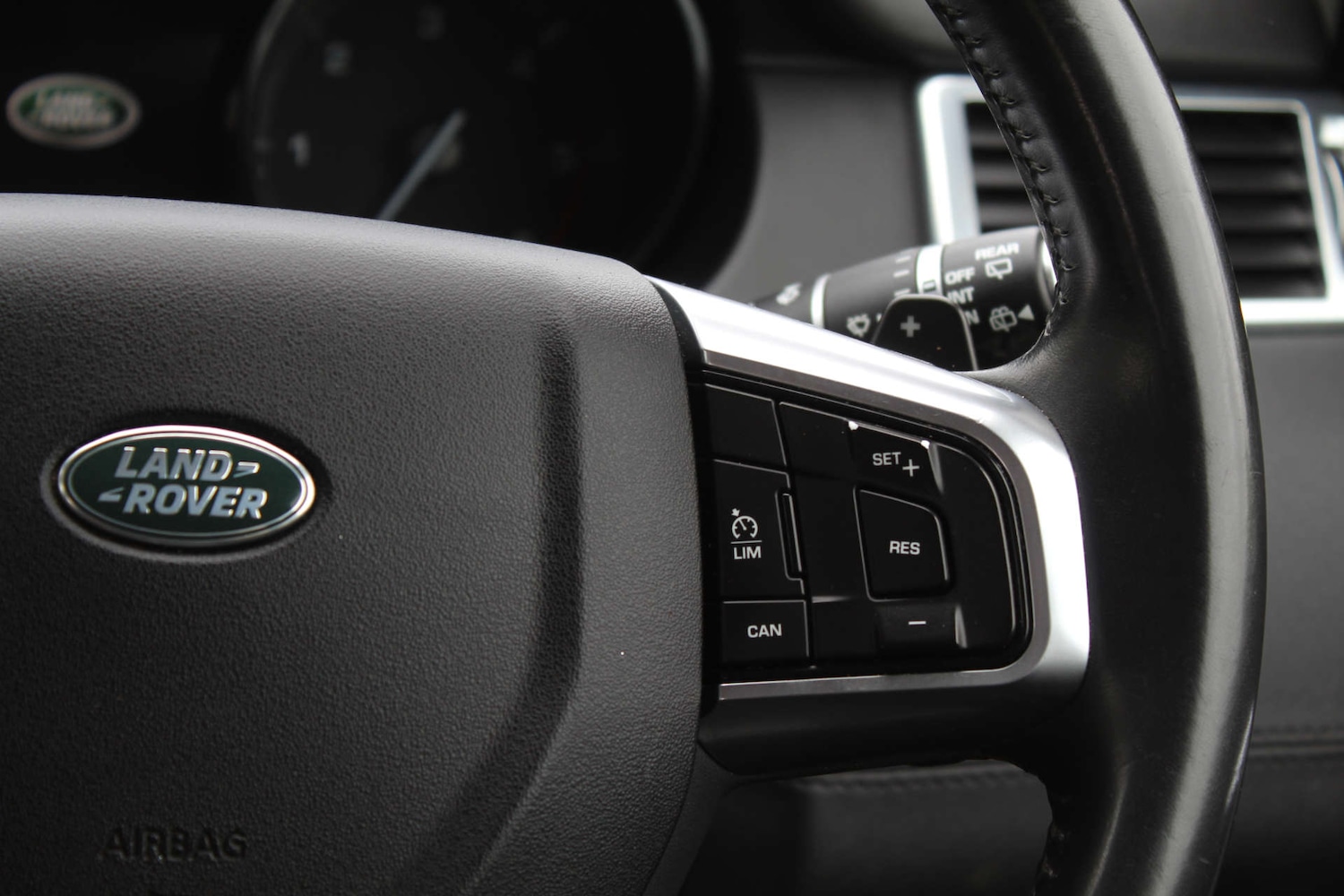 Used Land Rover Discovery Sport 2015 for sale - 76103867: Photo 17