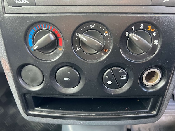 Used Ford Transit Connect 2007 for sale - 76103841: Photo 2