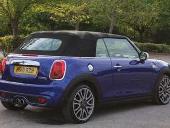 Used MINI Convertible 2018 for sale - 74447350: Photo