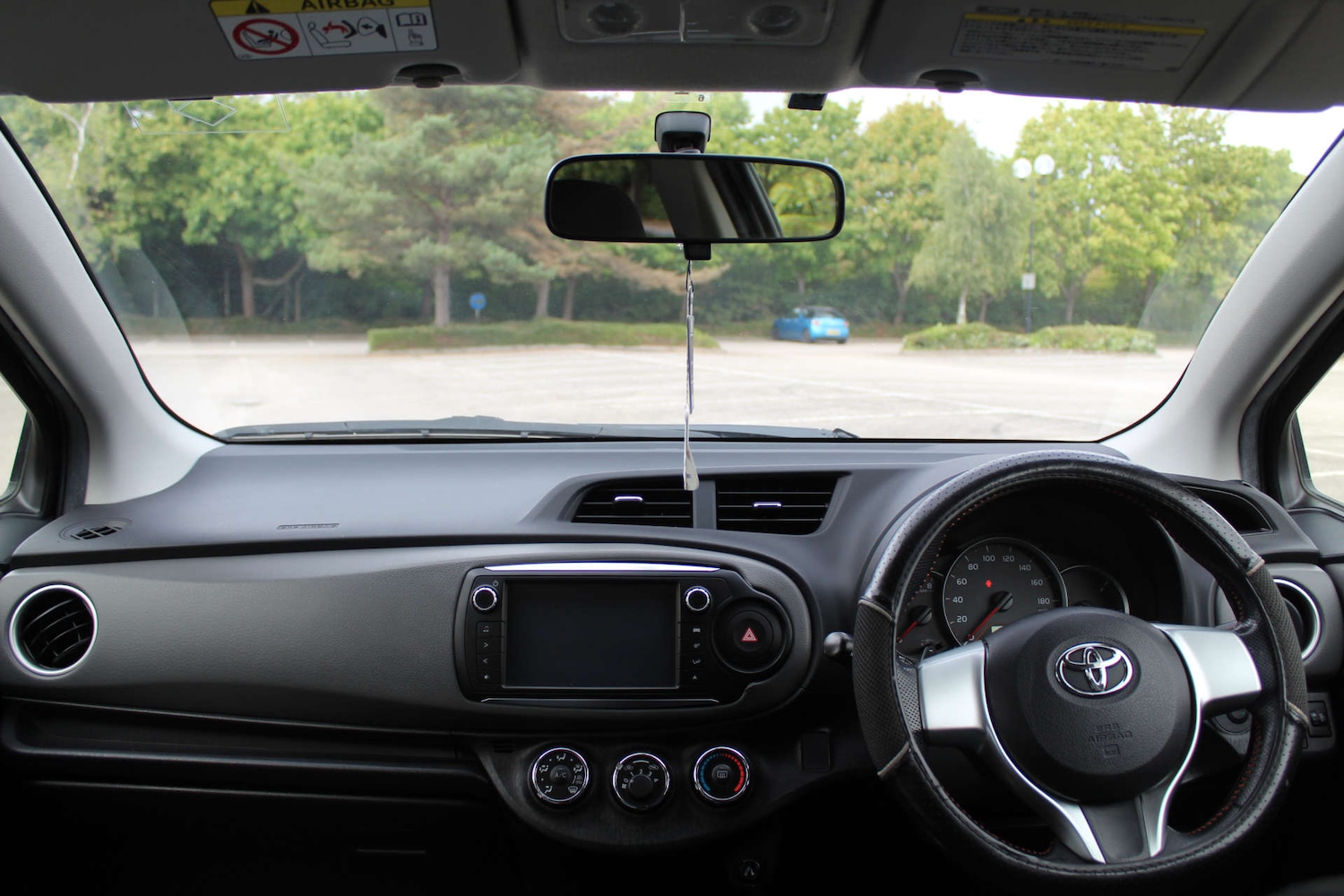 Used Toyota Yaris 2023 for sale - 76103778: Photo 12