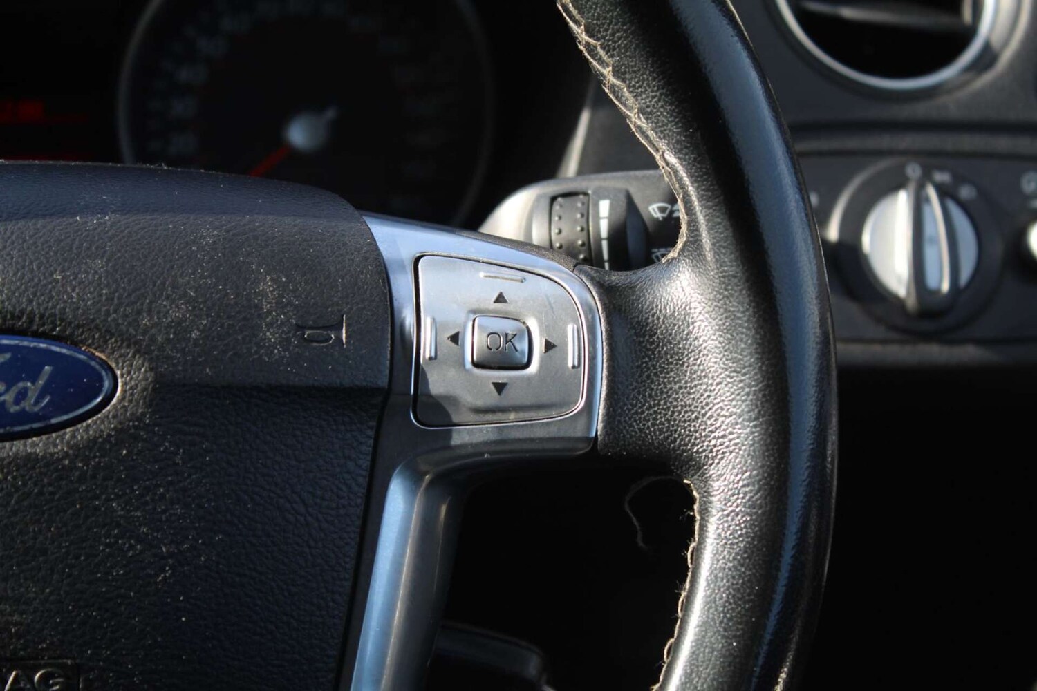 Used Ford S-Max 2012 for sale - 76103776: Photo 15
