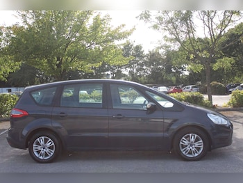 Used Ford S-Max 2012 for sale - 76103776: Photo 2