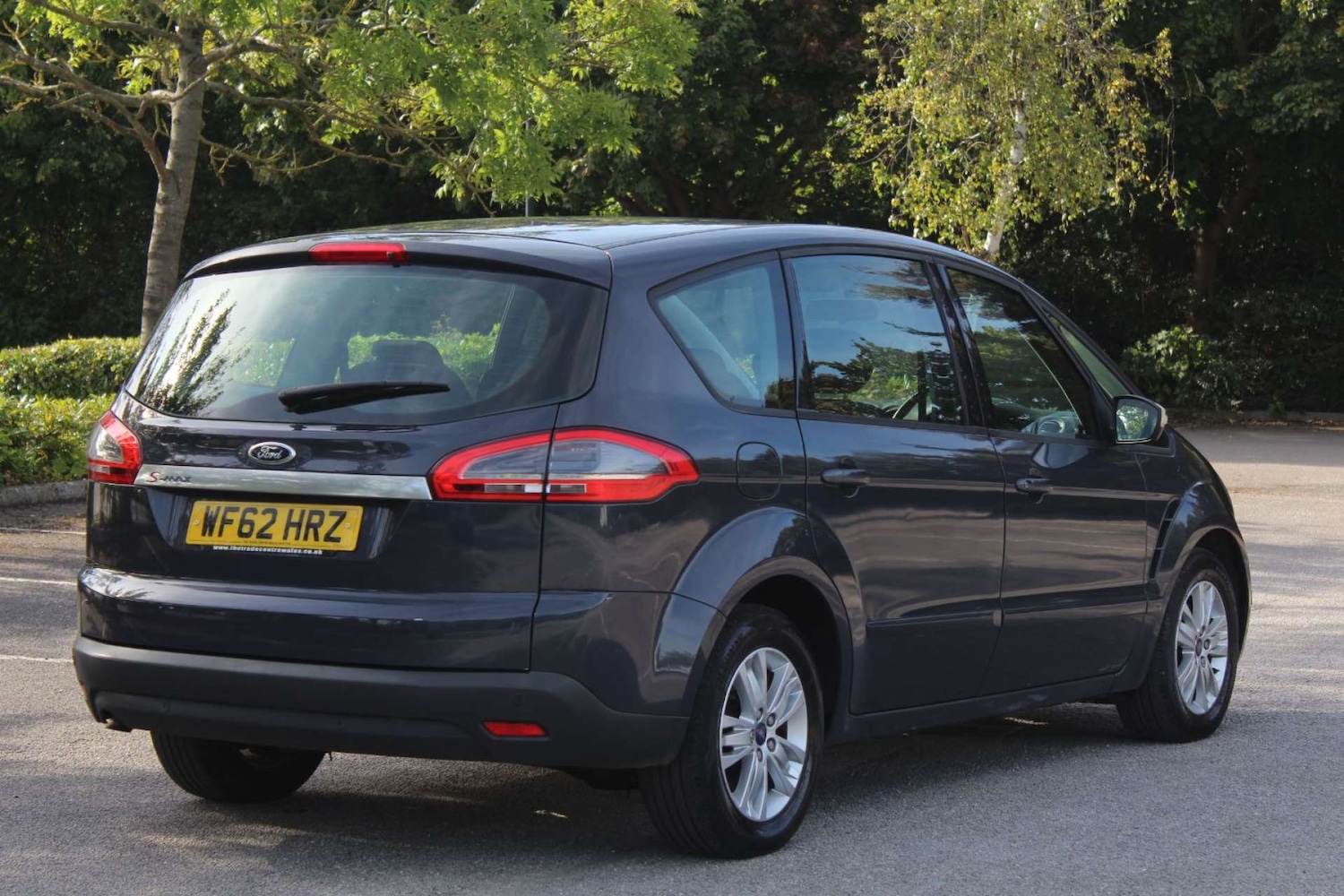 Used Ford S-Max 2012 for sale - 76103776: Photo 3