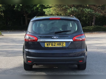 Used Ford S-Max 2012 for sale - 76103776: Photo 4
