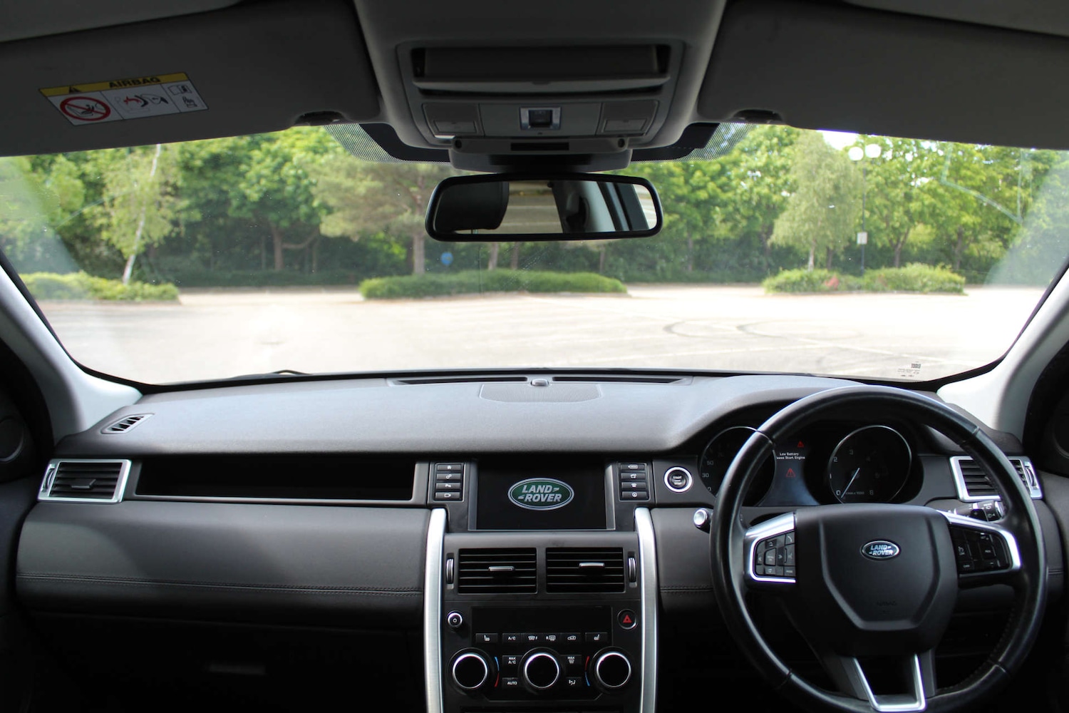 Used Land Rover Discovery Sport 2015 for sale - 76103839: Photo 12