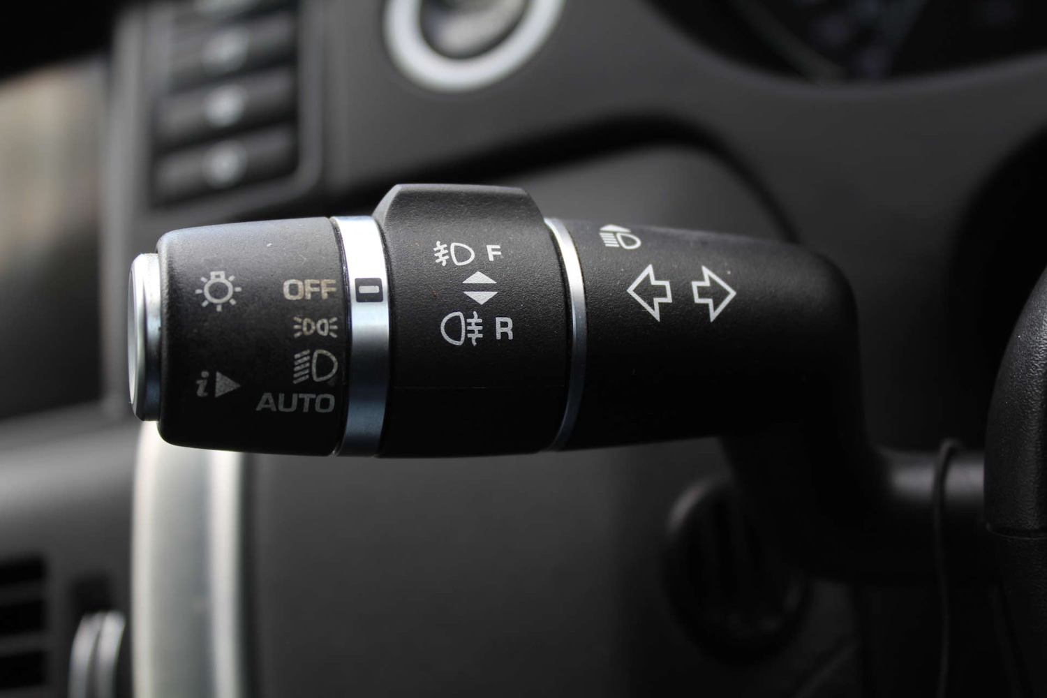 Used Land Rover Discovery Sport 2015 for sale - 76103839: Photo 17