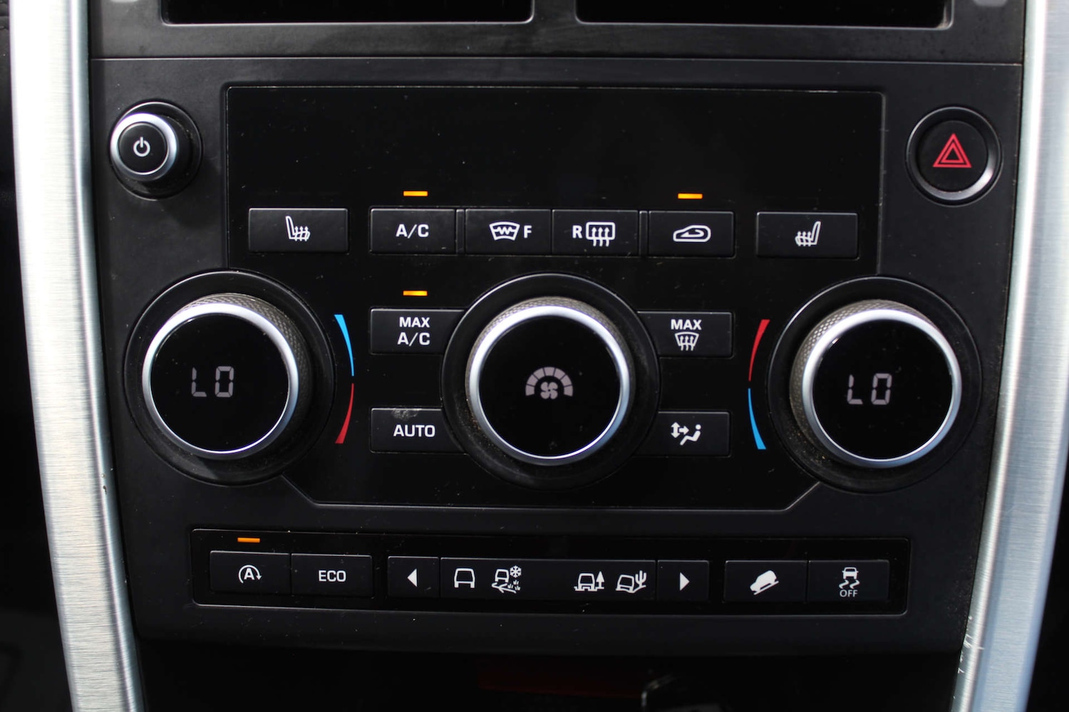 Used Land Rover Discovery Sport 2015 for sale - 76103839: Photo 25