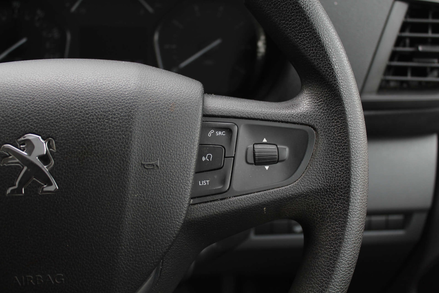Used Peugeot Expert 2021 for sale - 76103819: Photo 16