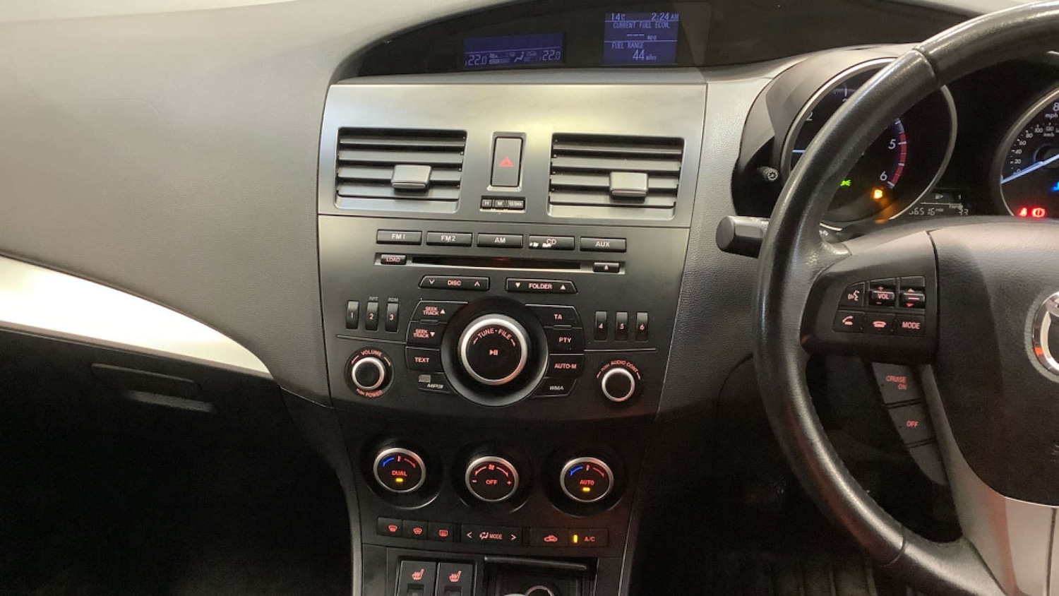 Used Mazda Mazda3 2012 for sale - 76356046: Photo 8