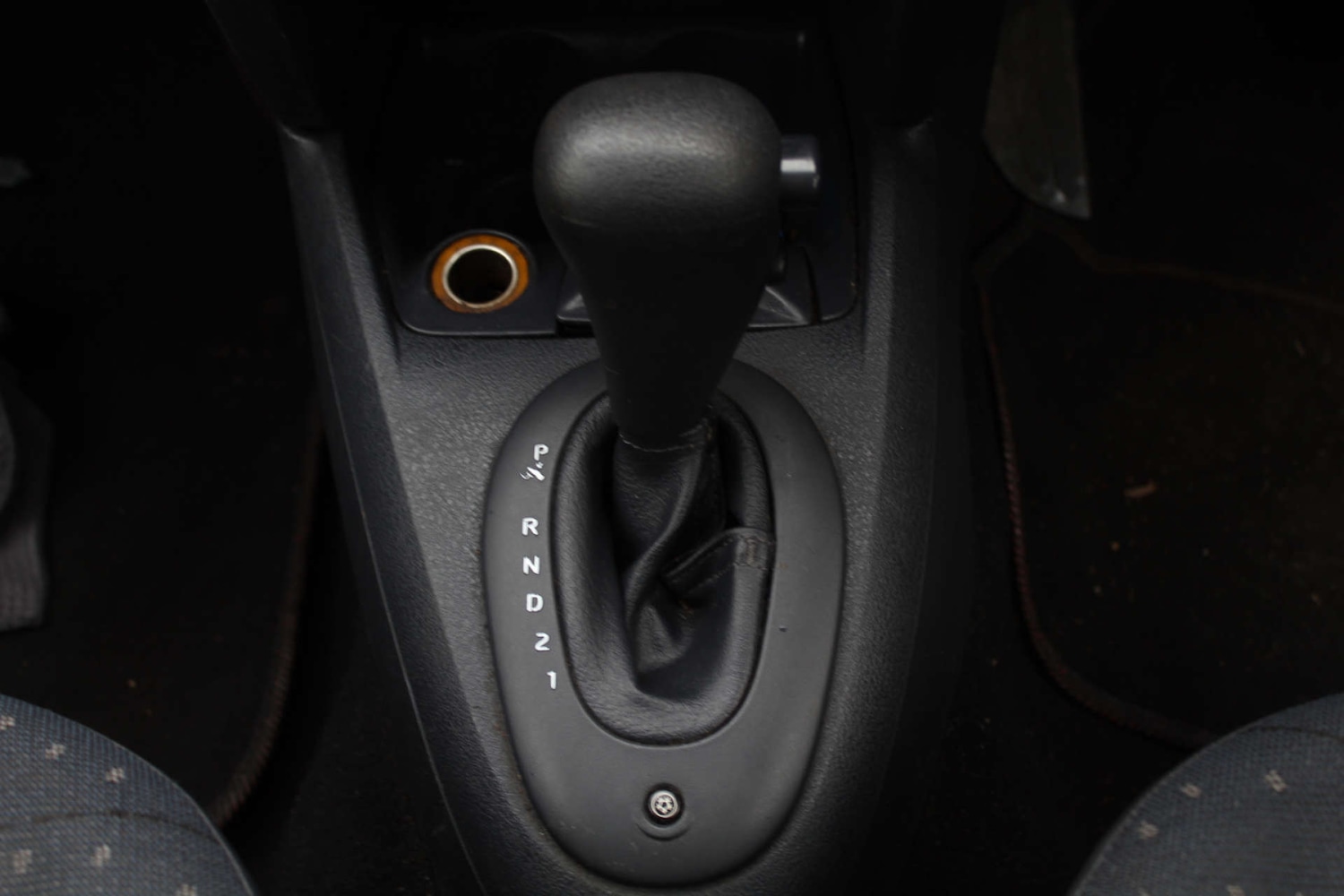 Used Renault Clio 2003 for sale - 76103784: Photo 17