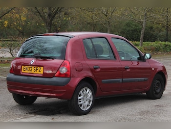 Used Renault Clio 2003 for sale - 76103784: Photo 3