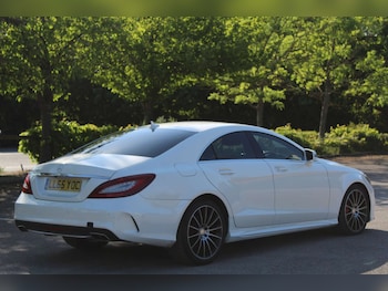 Used Mercedes-Benz CLS 2015 for sale - 76103803: Photo
