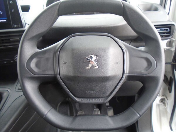 Used Peugeot Partner 2020 for sale - 76103930: Photo 20