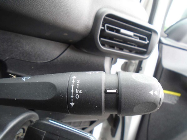 Used Peugeot Partner 2020 for sale - 76103930: Photo 21