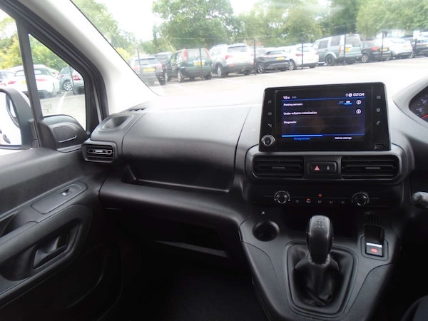 Used Peugeot Partner 2020 for sale - 76103930: Photo 9