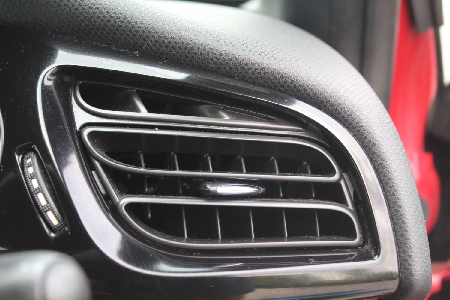 Used Citroen DS3 2011 for sale - 76103859: Photo 20