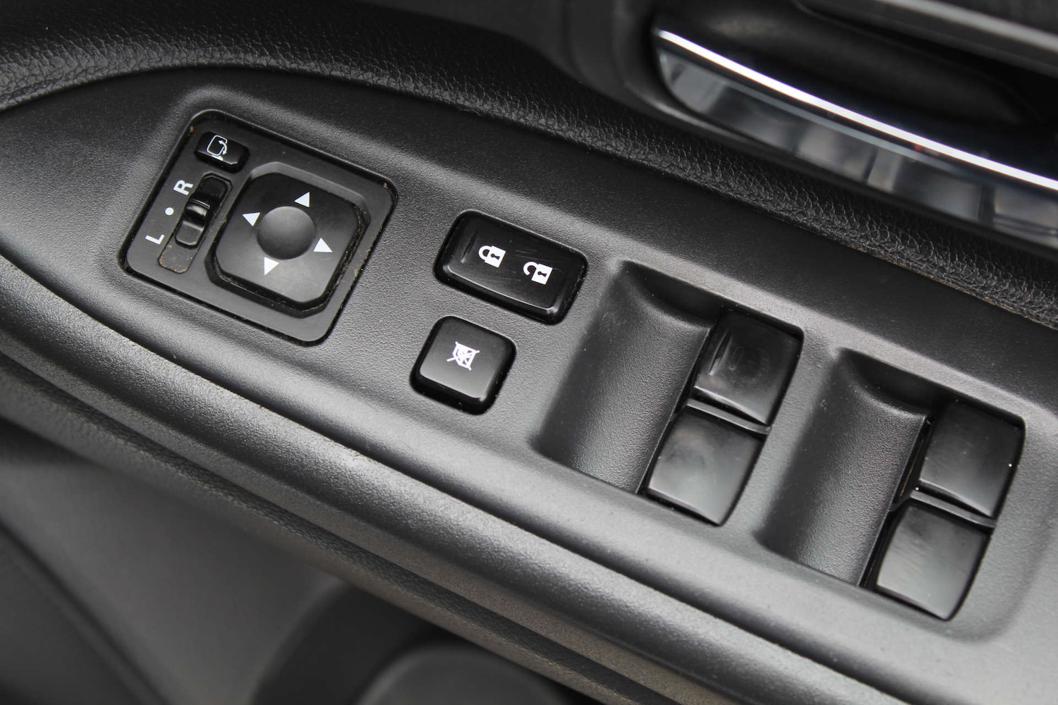 Used Mitsubishi Outlander 2013 for sale - 76103804: Photo 27
