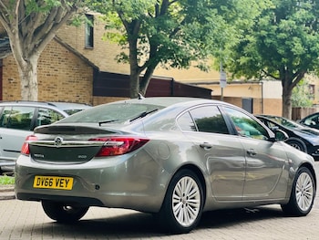 Used Vauxhall Insignia 2016 for sale - 75605849: Photo