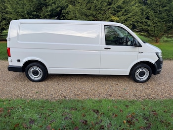 Used Volkswagen Transporter 2019 for sale - 77024345: Photo