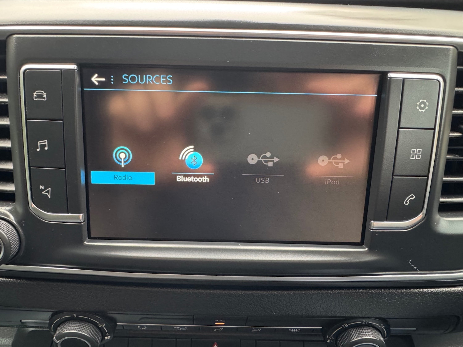 Used Peugeot Expert 2022 for sale - 77812792: Photo 21