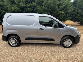 Used Citroen Berlingo 2021 for sale - 75260939: Photo