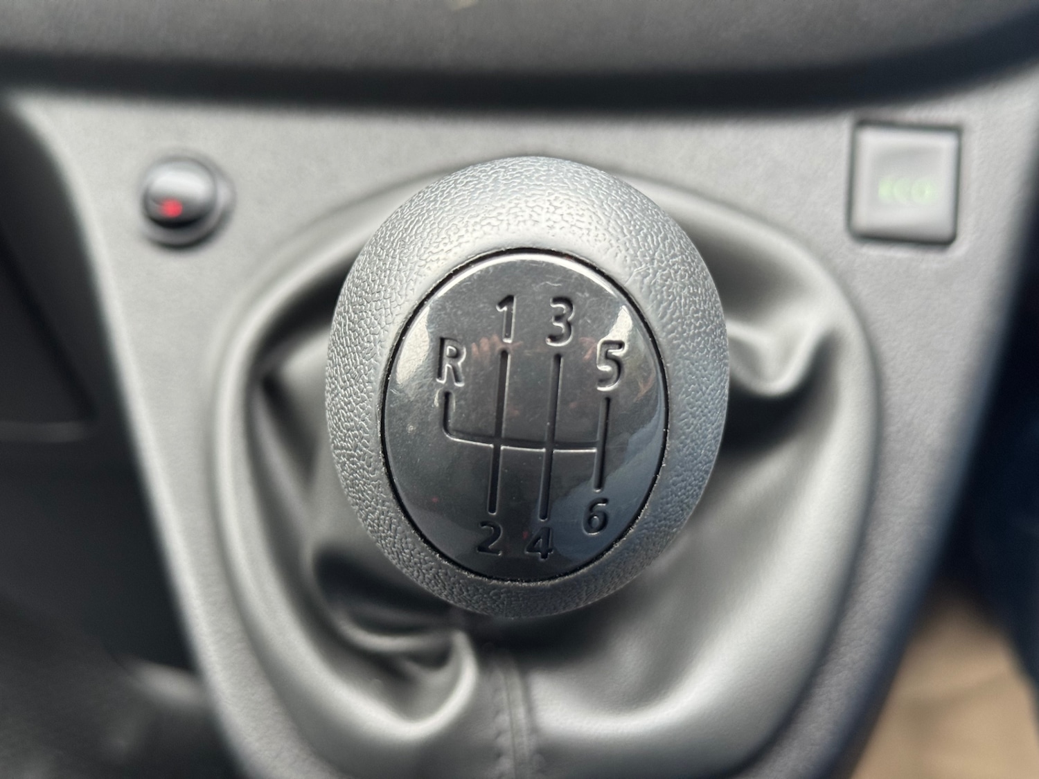 Used Vauxhall Vivaro 2018 for sale - 77592405: Photo 22