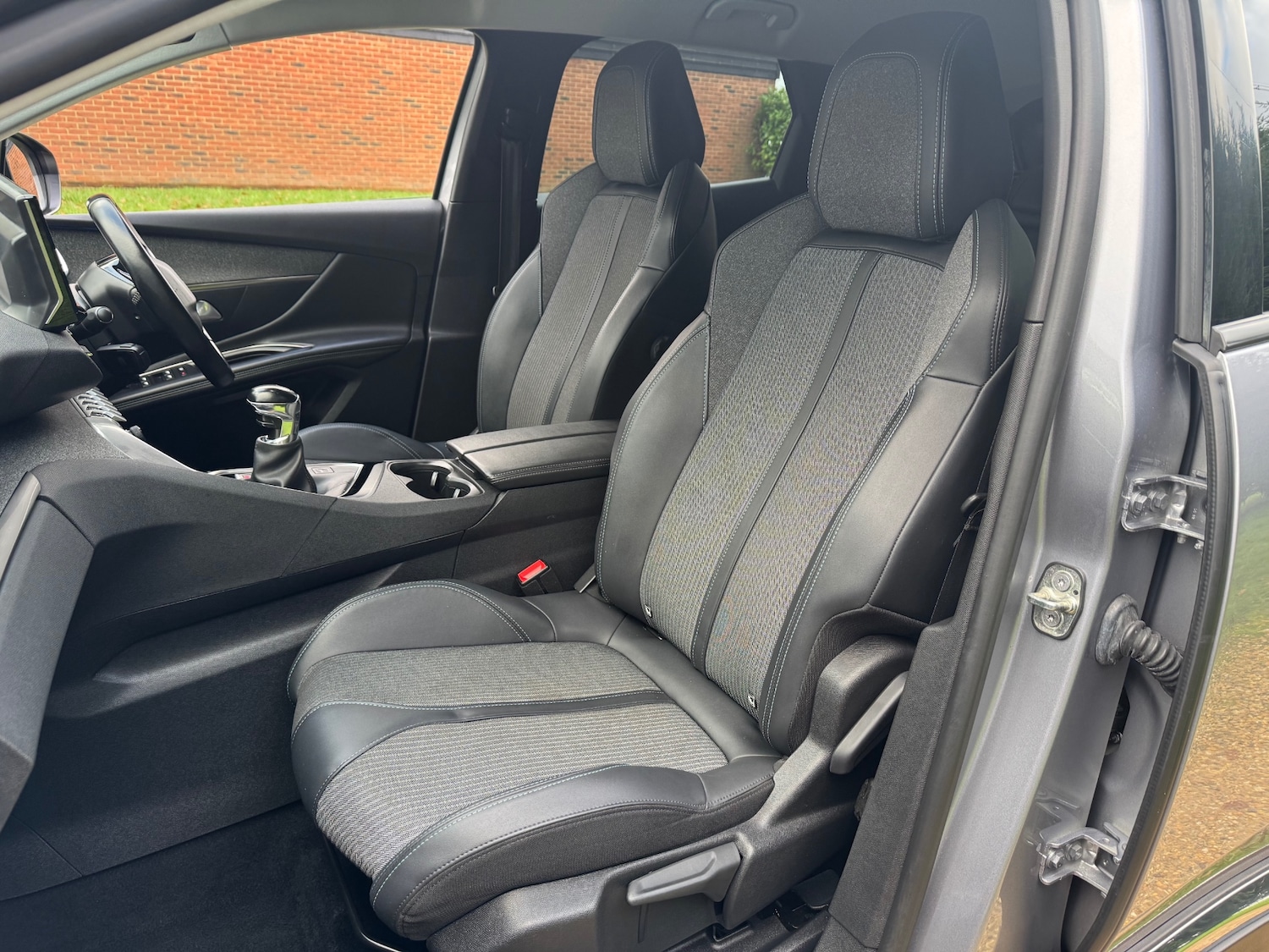 Used Peugeot 3008 2022 for sale - 77261478: Photo 14