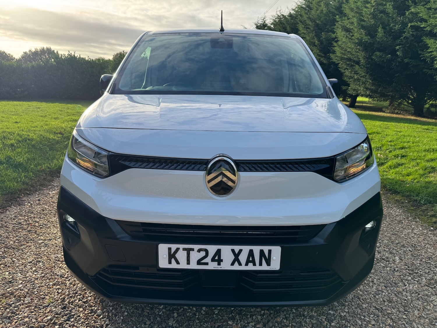 Used Citroen Berlingo 2024 for sale - 76221671: Photo 2