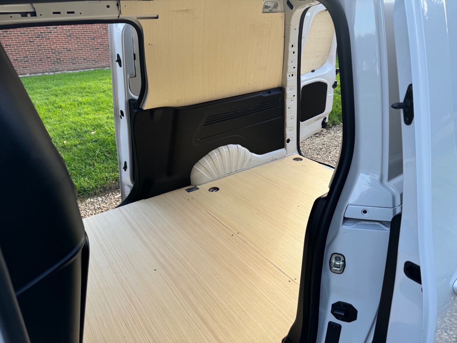 Used Citroen Berlingo 2024 for sale - 76221671: Photo 41