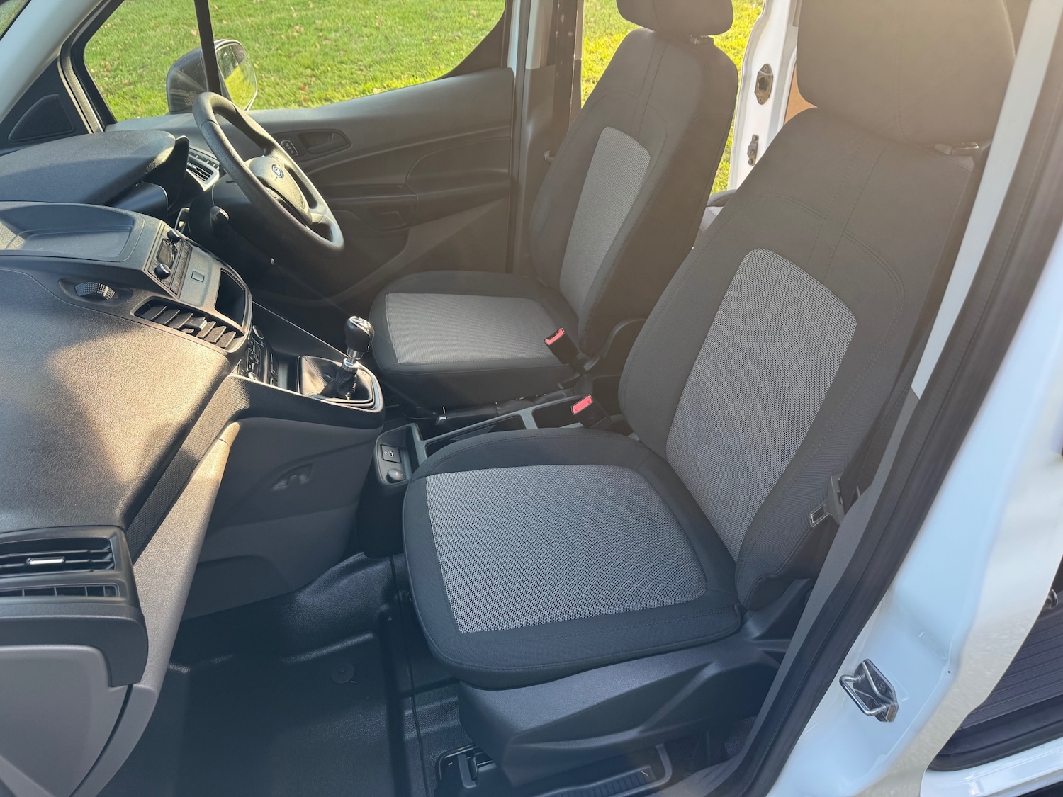 Used Ford Transit Connect 2020 for sale - 77732607: Photo 14