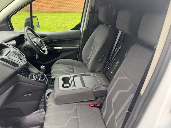 Used Ford Transit Connect 2017 for sale - 73479441: Photo 17