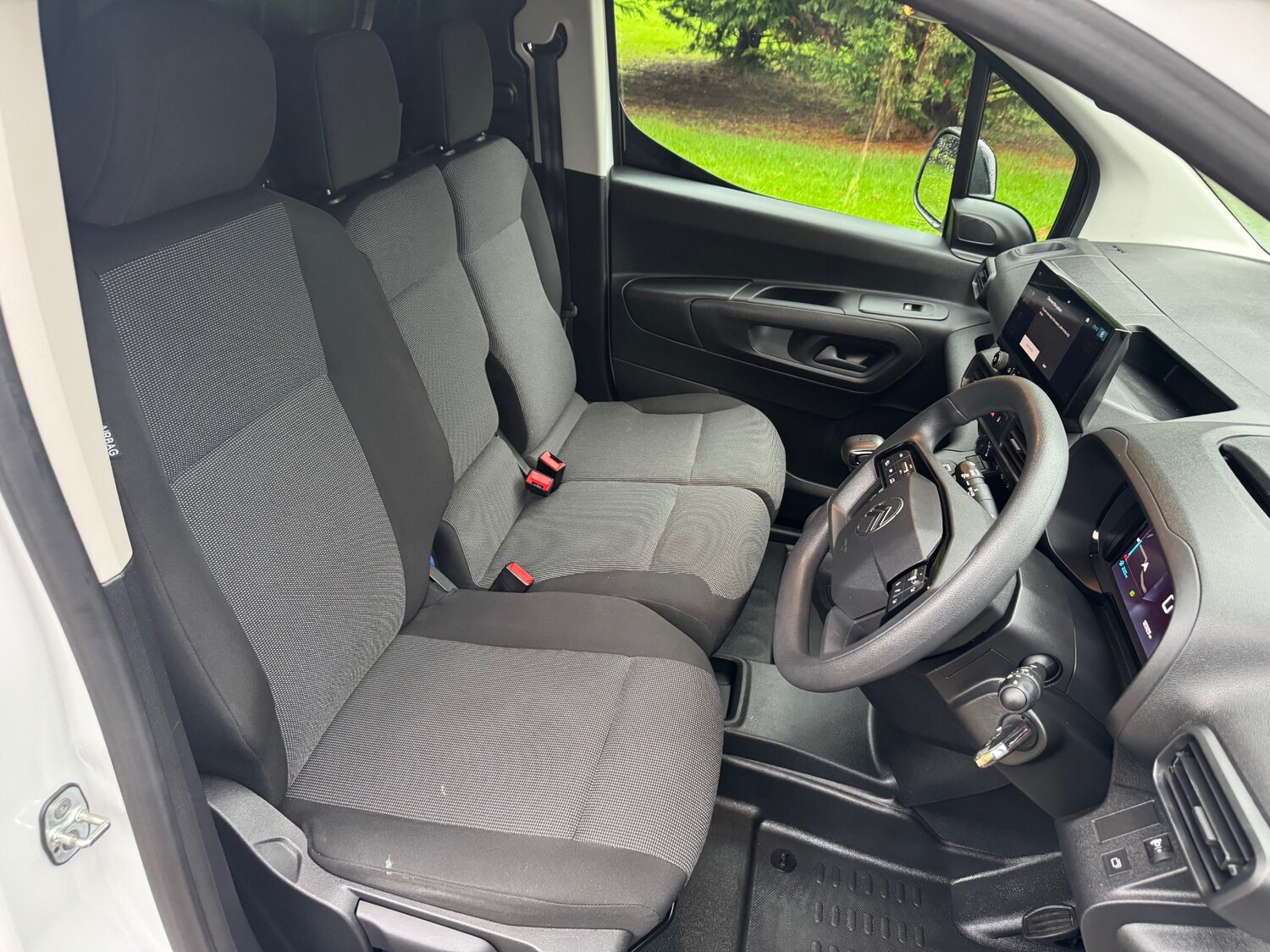 Used Citroen Berlingo 2024 for sale - 76738630: Photo 10