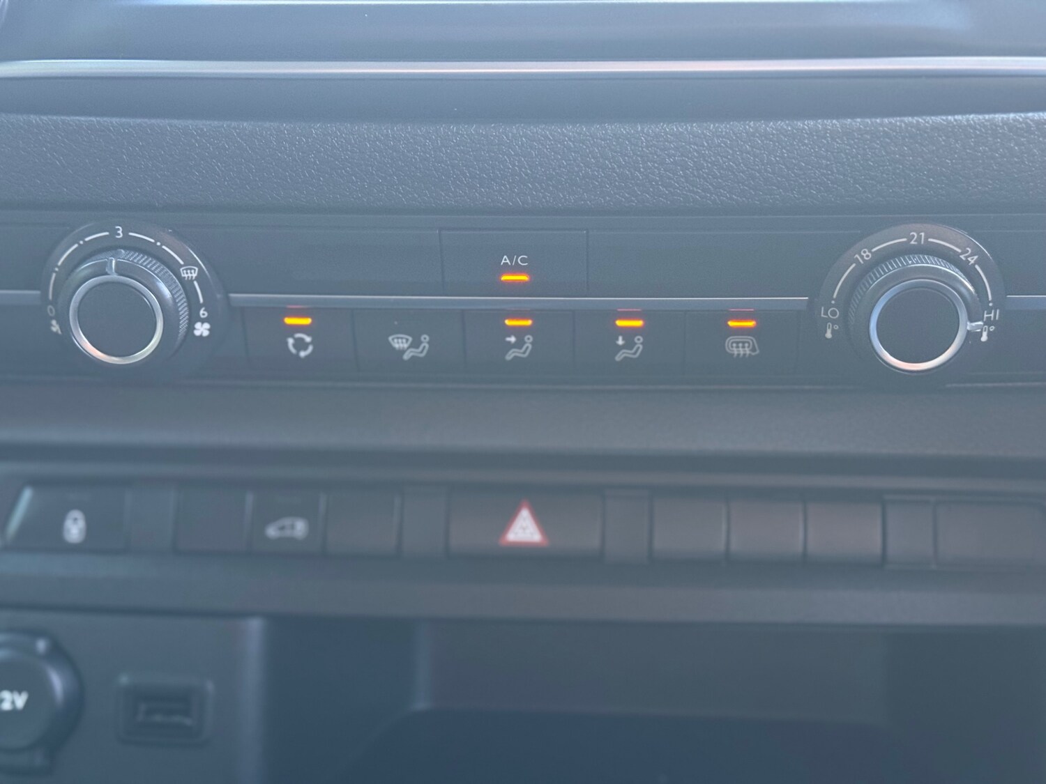 Used Peugeot Expert 2022 for sale - 76738505: Photo 33