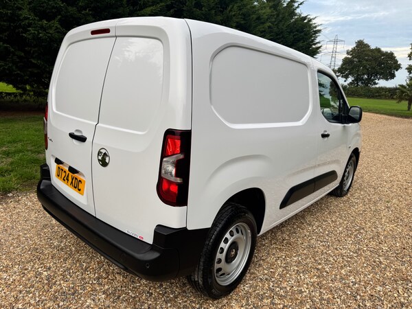 Used Vauxhall Combo 2024 for sale - 76157500: Photo 8