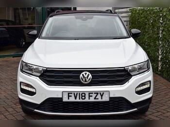 Used Volkswagen T-Roc 2018 for sale - 75264287: Photo
